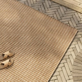 Outdoor Rugs & Runners