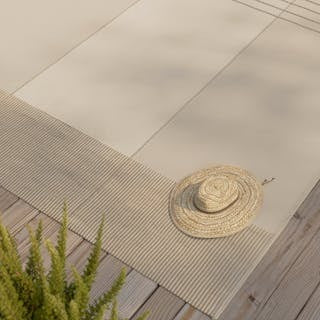 Outdoor Rugs & Runners