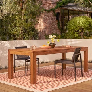 Outdoor Rugs & Runners