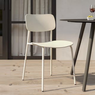 Ballo 47" Outdoor Dining Table - Black